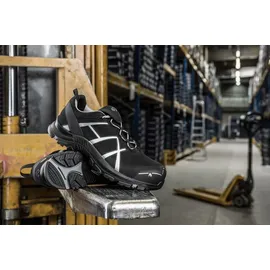 Haix Halbschuh schwarz/silber Black Eagle Safety 41.1 Low ESD, S1P, EU-Schuhgröße: 40