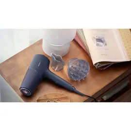Philips 5000 Series Haartrockner BHD510/00 Blau Metallic