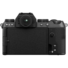 Fujifilm X-S20 + XC 15-45 mm