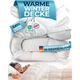 Glückstoff® Winterdecke aus Federn und Daunen 135x200cm [Zertifiziert in Deutschland] - Dicke Bettdecke Winter Waschbar - Warme Daunendecke Allergiker - Schlafdecke Zudecke - Decke Extra Warm - Duvet