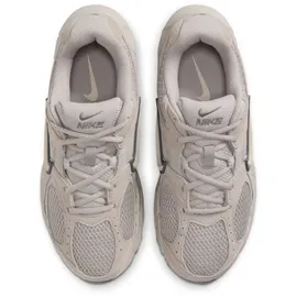 Nike V5 RNR Damen Moon Particle/Lt Orewood Brn 38