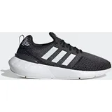 Core Black / Cloud White / Grey Five 42