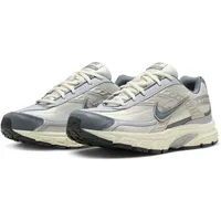 Nike Initiator Herren Light Bone / Smoke Grey /