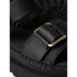 UGG Australia Goldenstar Villa Damen Beige 38
