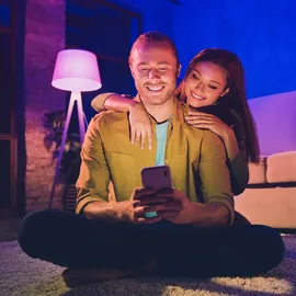 linovum 4 Stück LED E14 Lampen Smart RGB WLAN kompatibel mit Alexa Echo, Google Home - App- & Sprachsteuerung dimmbare Lichtfarbe CCT