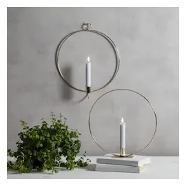 StarTrading LED Kerze Flamme Wall, mit Ring Ø 28cm Timer Batterie gold