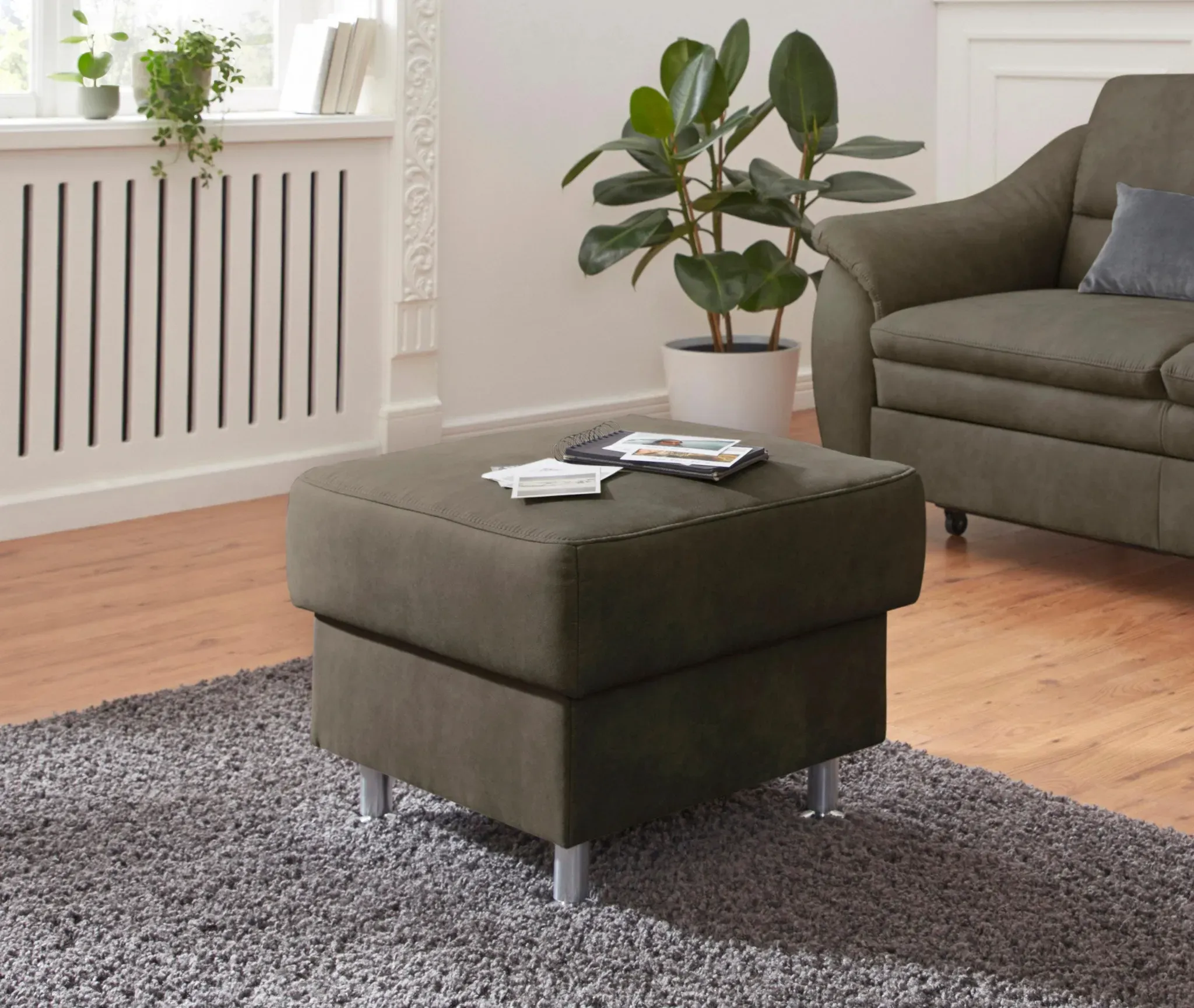 Hocker SIT & MORE "Cardoso", grau (taupe), B:58cm H:47cm T:58cm, Luxus-Microfaser 2 (100% Polyester), Luxus-Microfaser ALTARA NUBUCK (100% Polyester), Luxus-Microfaser 1 (100% Polyester), Hocker