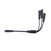 Supernova Y-Kabel M99 Pro für Bremssignal und Fernlicht - sichere, zeitgemäße Verbindungslösung