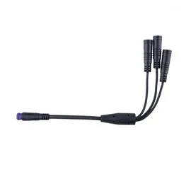 Supernova Y-Kabel M99 Pro für Bremssignal und Fernlicht - sichere, zeitgemäße Verbindungslösung