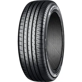 Yokohama 215/50 R18 92V BluEarth-XT AE61 RPB