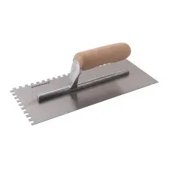 Zahnkelle 280 x 120 mm mit 6 mm Zahnung und Holzgriff