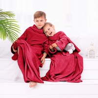 DecoKing Kinder Decke mit Ärmeln 90x105 cm Rot Microfaser TV Decke Kuscheldecke Weich Fleecedecke Kiddo