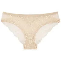 Triumph Brasilslip Amourette Charm Brazilian in Creamy Dream, 36