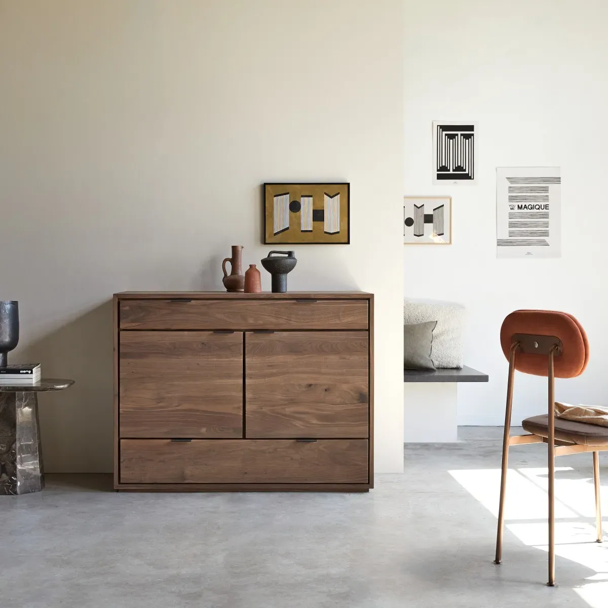 Sideboard Senson aus massivem Nussbaumholz 120