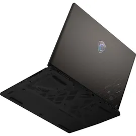 MSI Crosshair 17 HX D14VGKG-098 - Notebook 17" - Core i7-14650HX - RTX 4070 - 32GB RAM - 16 TB NVMe - Win11 - Schwarz