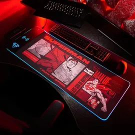 Numskull Games Superman XL RGB Gaming-Mauspad Rot/Schwarz