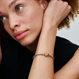 Pandora Moments Schlangen-Gliederarmband mit Herz-Verschluss aus Metall gold 563050C00-19 Größe 19