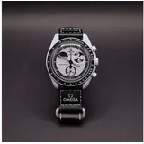 Swatch x Omega Bioceramic Moonswatch Mission To Earthphase | SO33M700