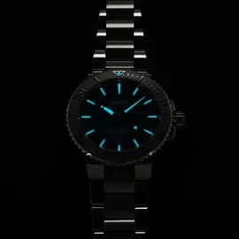 BOSAL Oris X Bracenet 01 733 7730 4137-07 8 24 05PEB Herrenuhr Aquis Date 43,5mm