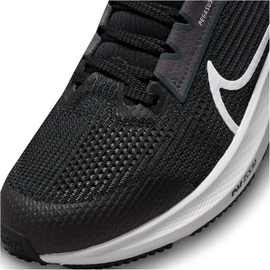 Nike Air Zoom Pegasus 40 Straßenlaufschuh für ältere Kinder - Schwarz, 32