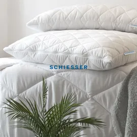 SCHIESSER Ganzjahresbettdecke Hygge | leichte Steppdecke mit Flauschiger Füllung | für Sommer und Winter | in der EU produziert | schadstoffgeprüft gemäß Oeko-TEX® Standard 100 | 135x200 cm