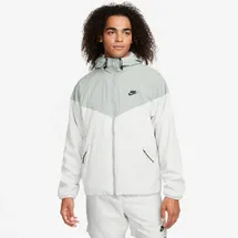 Nike Windrunner Winterized mica green/light silver/black 2XL