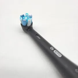 Oral-B iO Ultimative Reinigung Aufsteckbürste schwarz 6 St.