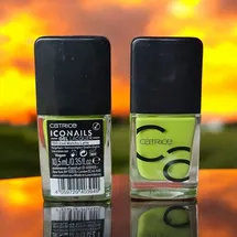 Catrice ICONails Gel Lacquer 150 iced matcha latte 10,5 ml