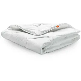 sleepling Bettdecke 240 x 260 cm, leichte Sommerdecke, 100% Mikrofaser, Allergiker geeignet, sleepling Basic 100 - Weiß