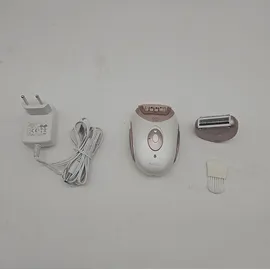 Cecotec SkinCare Depil-Action Go. Funktioniert mit Batterie oder Kabel, austauschbare Köpfe, 2 Geschwindigkeiten, leicht und kompakt, inklusive Schutzkappe.