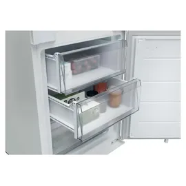 Candy CNBQL3518EV Einbau-Kühlgefrierkombination (268 l, 1772 mm hoch, Weiß)