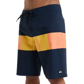 QUIKSILVER - Surfsilk Straight Leg 20" Boardshort - Mann