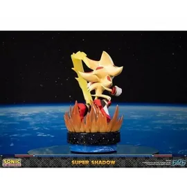 First 4 Figures Sonic the Hedgehog - Super Shadow 50 cm Figur