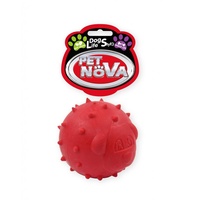 PET NOVA Hundespielzeug Kauspielzeug Leckerlieball Minze Aroma 6,5cm red