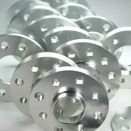 JOM Car Parts & Car Parts GmbH JOM 791147 Spurverbreiterung mit Schraubensatz