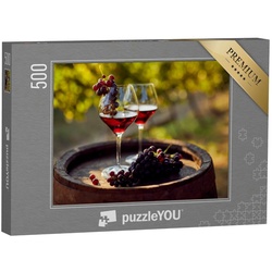 puzzleYOU Puzzle Zwei Gläser Rotwein mit einer Flasche, 500 Puzzleteile, puzzleYOU-Kollektionen Wein