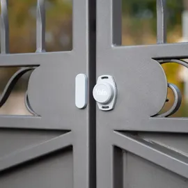 Yale Smart Garage Opener Intelligenter Garagentoröffner Schwarz/Grau