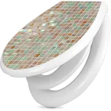 banjado Familien WC Sitz mit Absenkautomatik 44,9x37,1cm - Klobrille mit Kindersitz aus hochwertigem Polypropylen - Toilettendeckel mit Kinder Toilettensitz integriert - Motiv Grüne Fliesen