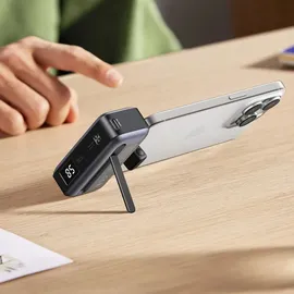 UGREEN 5000mah Power Bank With Built-In Usb-C Connector Powerbank - schwarz - 5000 mAh,