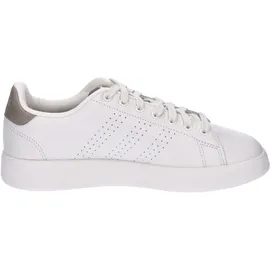 adidas Advantage Premium Chalk White / Chalk White / Champagne Met. 38 2/3