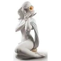 Casa Padrino Luxus Porzellan Skulptur Frau im Mondschein Mattweiß