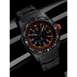 Luminox Bear Grylls Mountain Quarz Schwarz 43 mm XB.3739