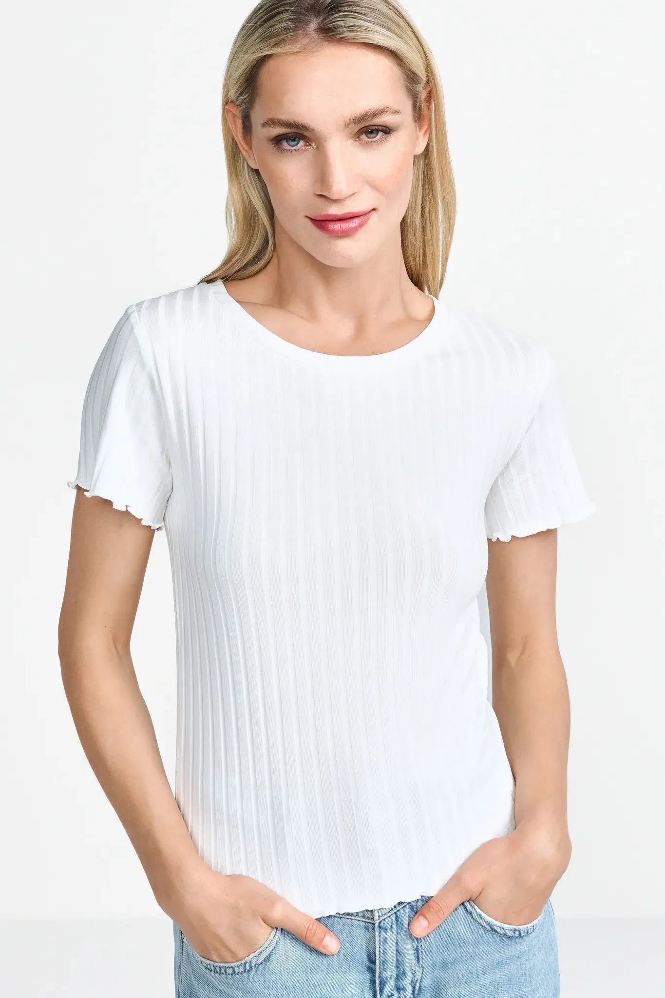 Kurzarmshirt RICHROYAL, Damen, Gr. L, weiß (pearl weiß), Single Jersey, Obermaterial: 97% Baumwolle, 3% Elasthan, figurbetont normal, tiefer Rundhals, eingesetzt,Ärmel ohne Ärmelschlitz gewellter Abschluss, Shirts, Mit gewelltem Saum an Rumpf und Ärmeln