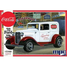 Round2 590902 - 1/25 1932 Ford Sedan Delivery Coca Cola