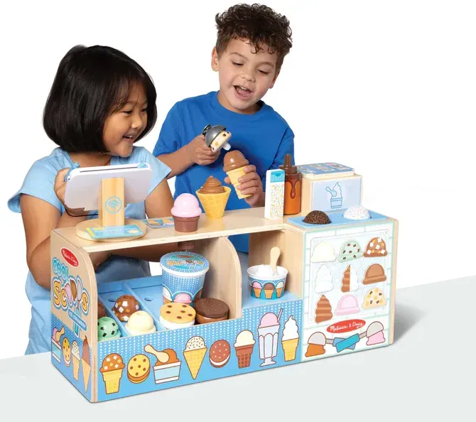 Melissa & Doug Eiskiosk aus Holz Spielkiosk - 42 Teile, bunt, FSC-Holz, 62x62x26 cm - Softice-Spender, Magnettafel