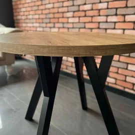 dekori.interiors Runder Ausziehbarer Tisch für Esszimmer, Pero, Loft-Stil, Skandinavische, Durchmesser: 90 / 190 cm, Eiche Craft Golden / Weiss - Braun