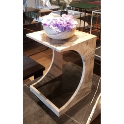 Casa Padrino Luxus Marmor Beistelltisch Weiß / Grau 40 x 40 x H. 55 cm - Marmor Tisch - Marmor Blumentisch - Luxus Marmor Wohnzimmer Möbel