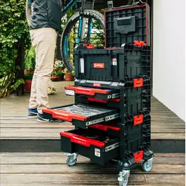 QBRICK System PRO Transport Platform Transportwagen 506 x 325 x 140 mm mit 4 Lenkrollen Und 2 Bremsen -