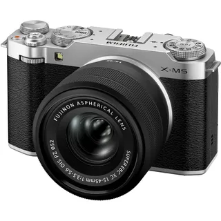 Fujifilm X-M5 + XC 15-45 mm Silber
