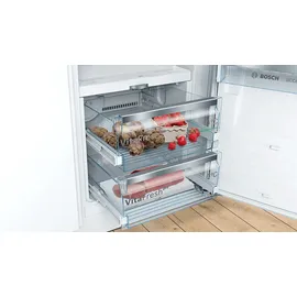 Bosch Serie 8 KIF51AFE0 Einbaukühlschrank (220 l, 1387 mm hoch)